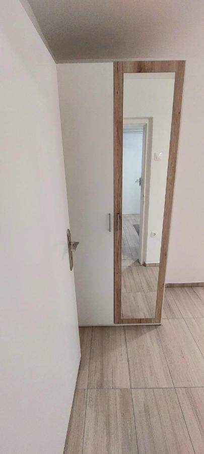 Jo-Ma Apartma - Safe Parking Ljubljana Dış mekan fotoğraf